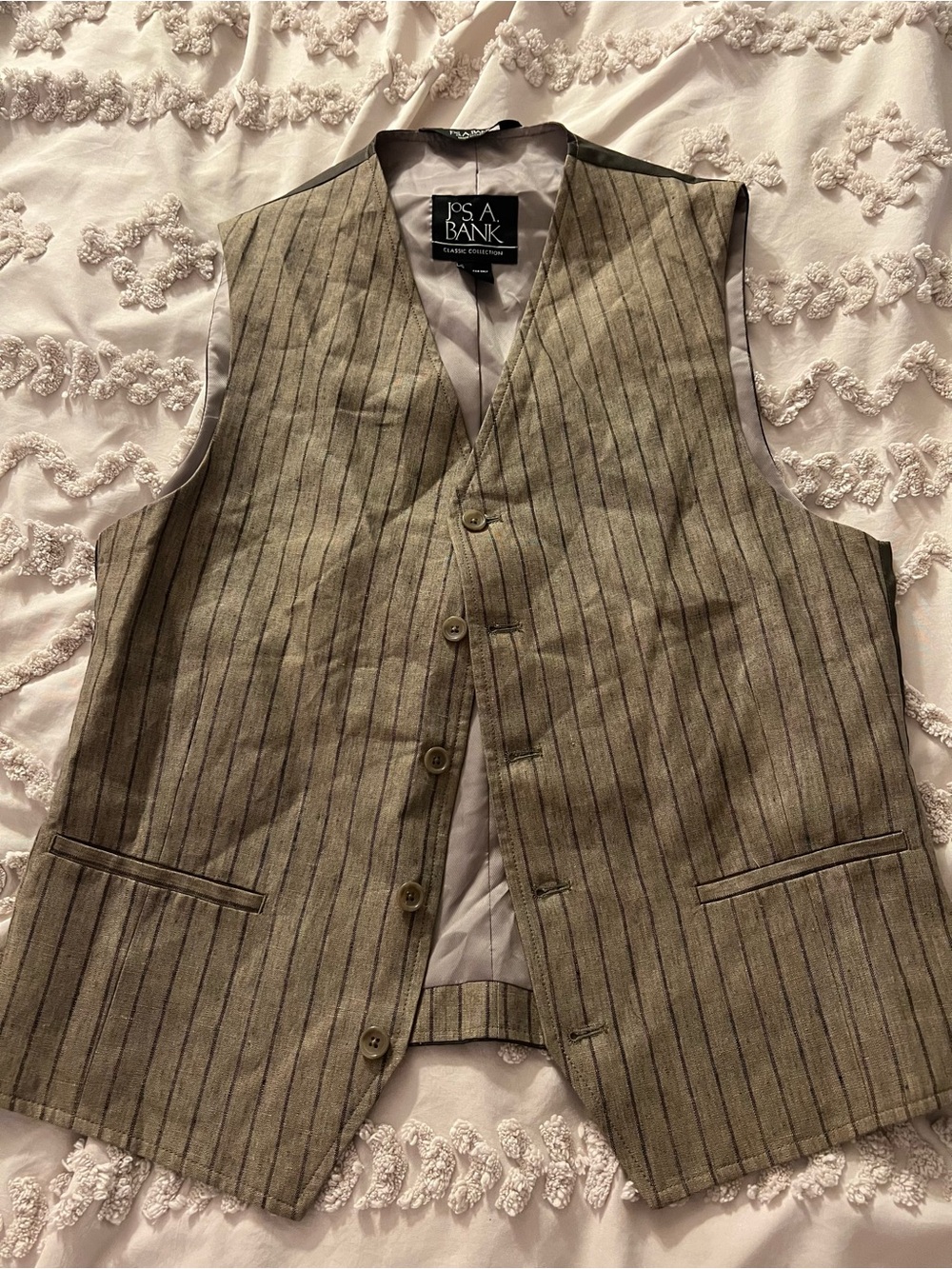 Jos. A. Bank 100% Linen tailored vest in tan with dark pinstripes size Small